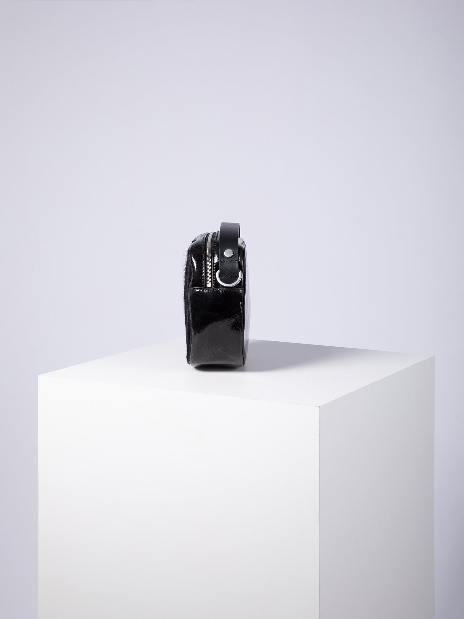 color:schwarz_ansicht:000000000000012_dokar:Z07_dokar-text:online inhalt