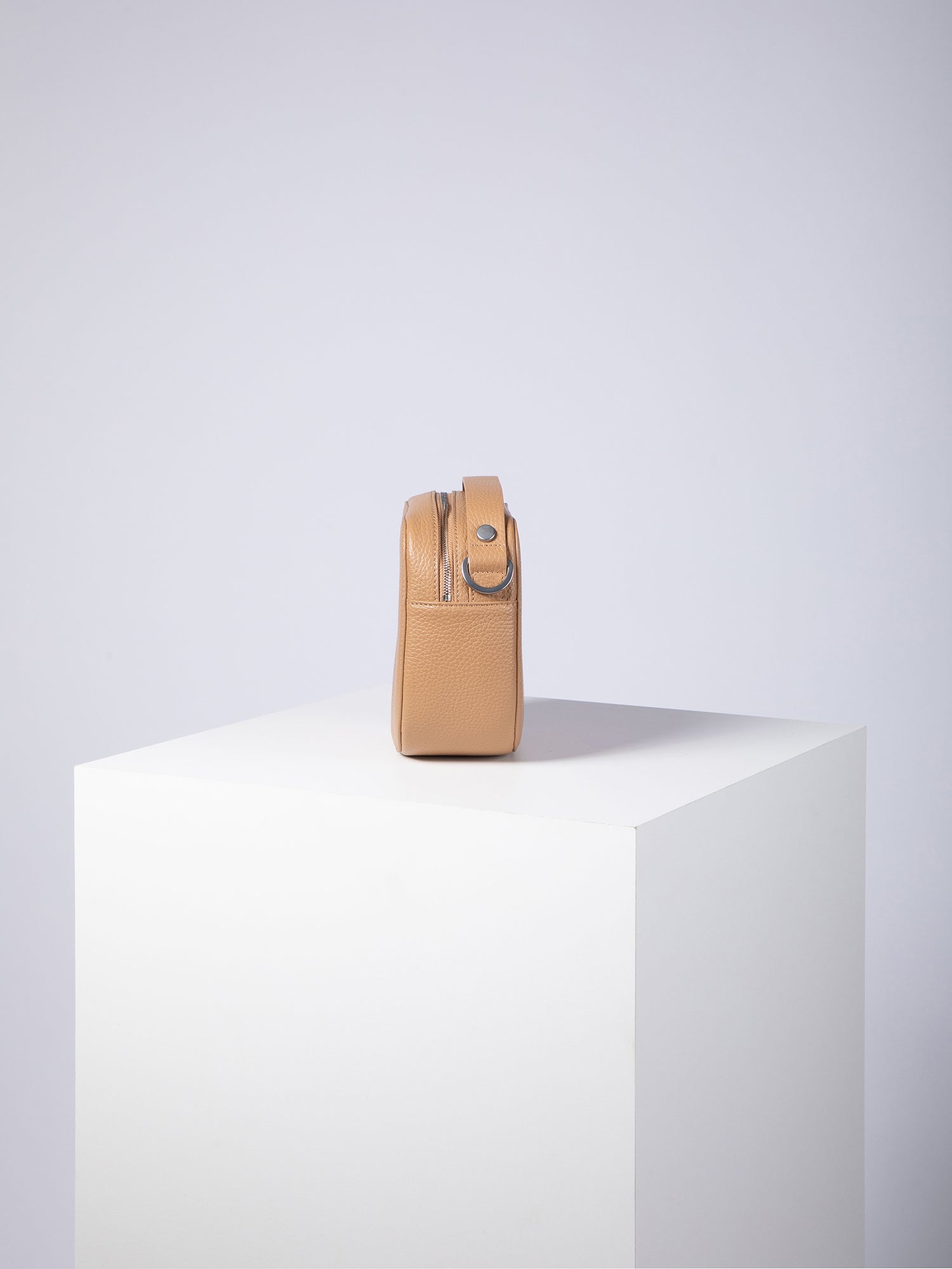 color:beige_ansicht:000000000000011_dokar:Z07_dokar-text:online inhalt