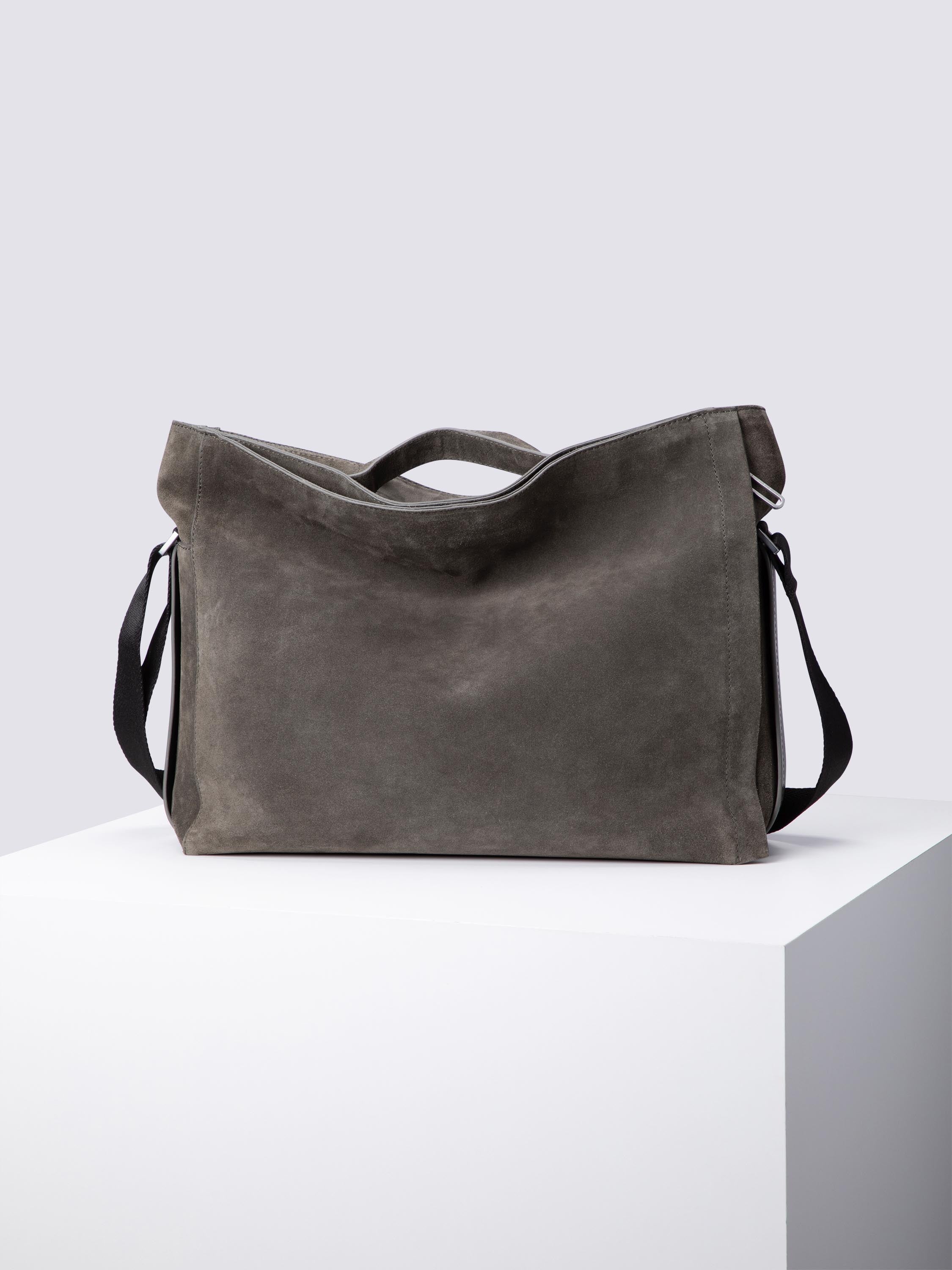 color:dark olive_ansicht:000000000000008_dokar:Z07_dokar-text:online inhalt